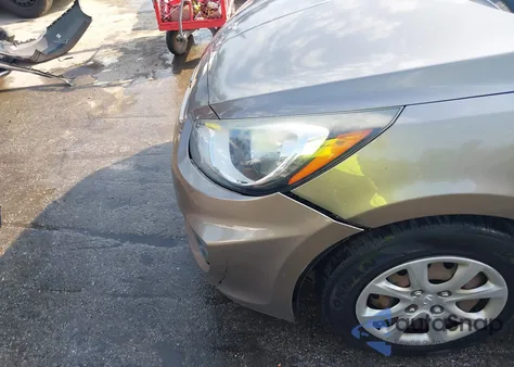 2013 Hyundai Accent Gls из США, поврежденный, VIN KMHCT4AE7DU579679